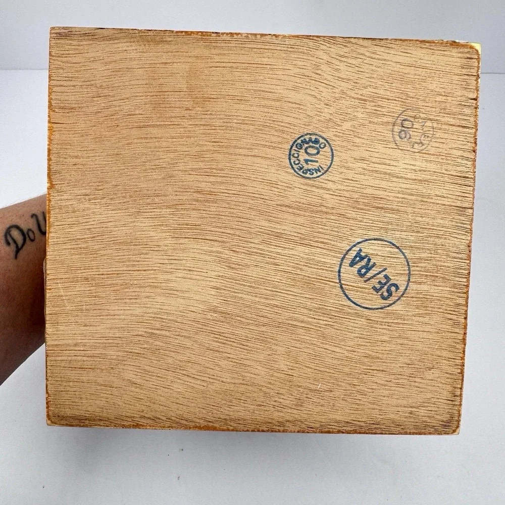 La Flor Dominicana Double Ligero DL-600‎ Empty Wood Cigar Box Hinged Storage